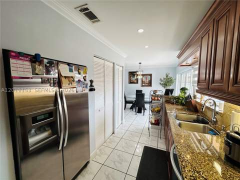 7054 SW 152nd Ct, Miami FL - photo 8 of 39