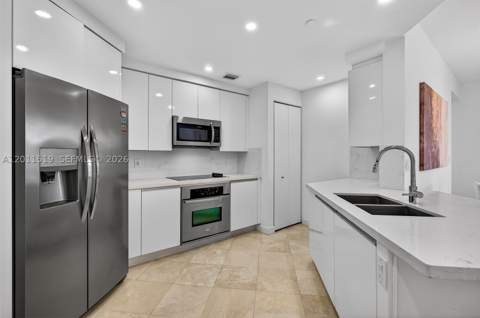 705 Crandon Blvd 506, Key Biscayne FL - photo 12 of 36
