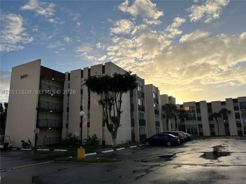 9411 SW 4th St 202, Miami FL - photo 22 of 27