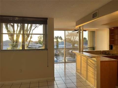 9411 SW 4th St 202, Miami FL - photo 24 of 27