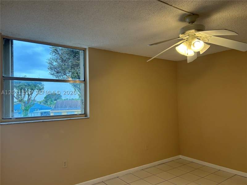 2 bedroom Condominium at 9411 SW 4th St 202, Versaille Gardens I Condo, Miami — photo 3
