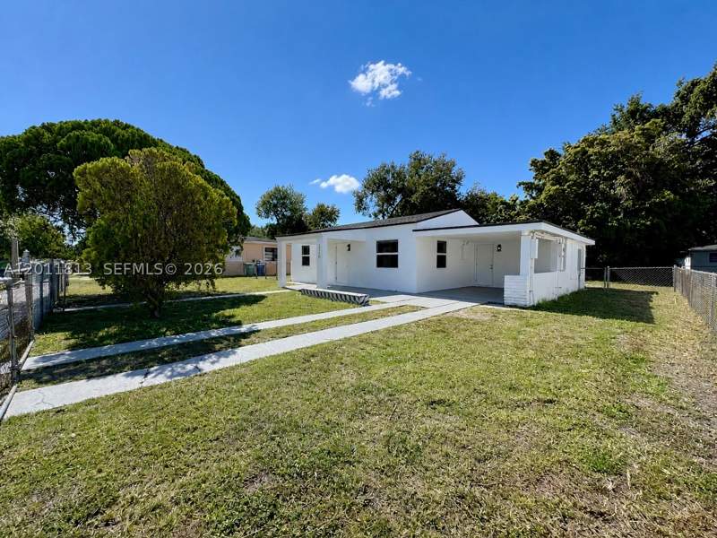 3 bedroom SingleFamilyResidence at 2370 NW 96th St, East Gulfair, Miami — photo 2