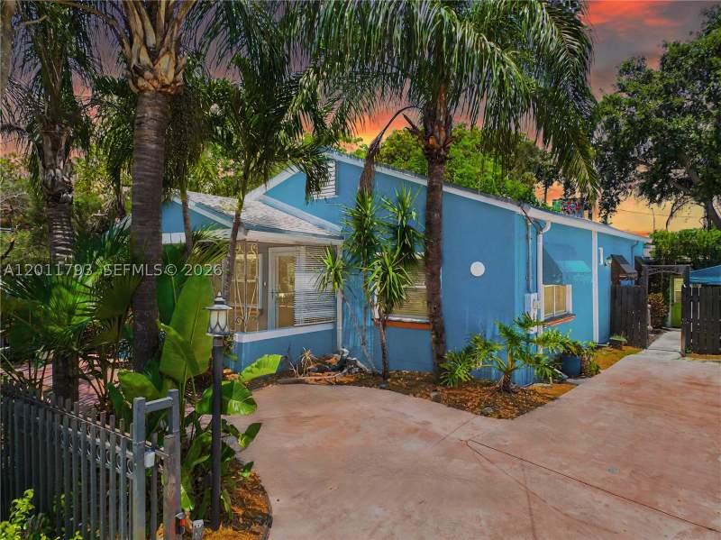 4 bedroom SingleFamilyResidence at 561 NW 53rd St, Railway Shops Addn 2nd Am, Miami — photo 2