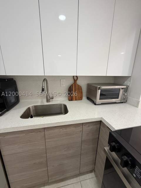 12105 NE 11th Pl 306, North Miami FL - photo 12 of 12