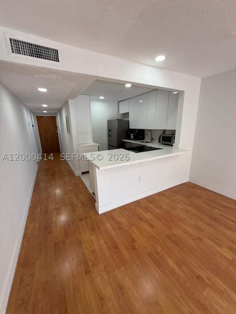 12105 NE 11th Pl 306, North Miami FL - photo 7 of 12