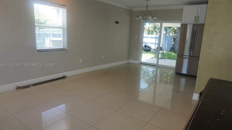 3 bedroom SingleFamilyResidence at 335 NW 187th St, Norwood Sub, Miami Gardens — photo 5