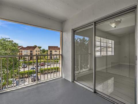 15325 SW 106th Ter 636, Miami FL - photo 23 of 53