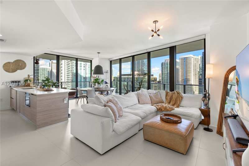 2 bedroom Condominium at 1300 S Miami Ave 2001, 1300 S Miami Avenue Condo, Miami — photo 1