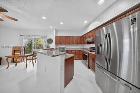 2334 SE 24th Ave 2334, Homestead FL - photo 10 of 30