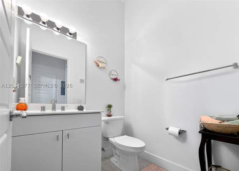 15012 SW 177th Ter, Miami FL - photo 10 of 22