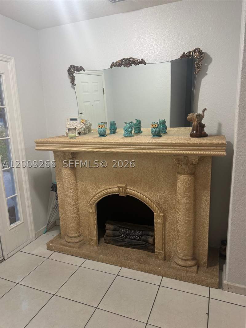 4 bedroom SingleFamilyResidence at 8748 NW 143rd Ter, Serenity Point, Miami Lakes — photo 5