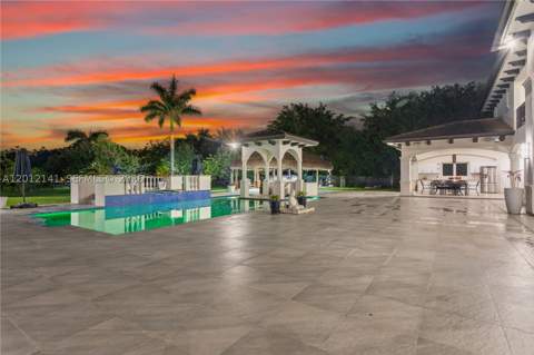 12401 SW 45th St, Miami FL - photo 10 of 88
