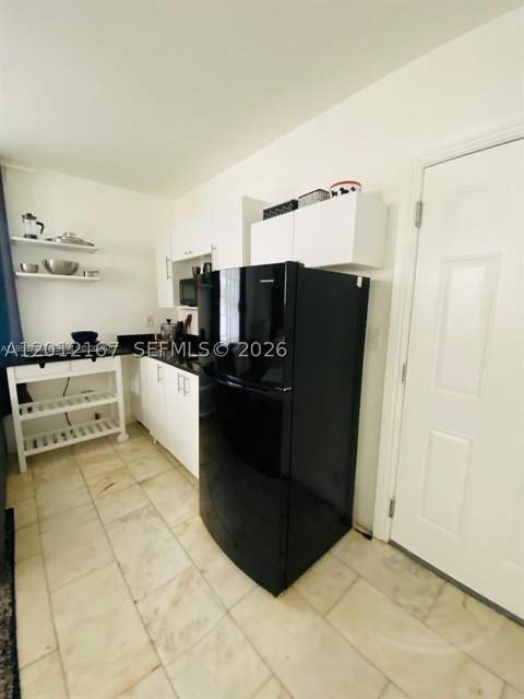1526 Pennsylvania Ave 20, Miami Beach FL - photo 9 of 26