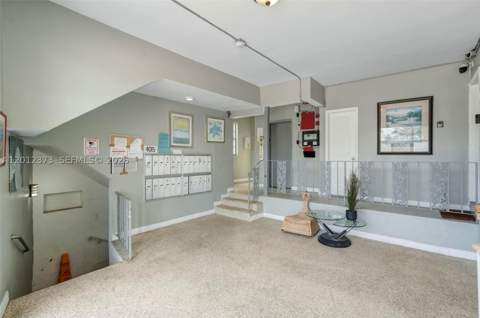 4015 Indian Creek Dr 106, Miami Beach FL - photo 16 of 29