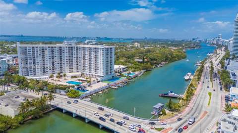 4015 Indian Creek Dr 106, Miami Beach FL - photo 24 of 29