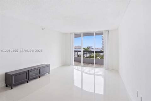 19195 NE 36th Ct 604, Aventura FL - photo 8 of 26