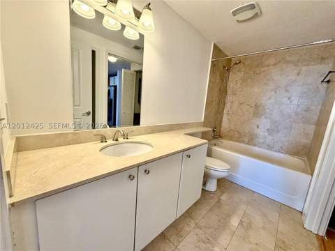 170 SE 14th St 2906, Miami FL - photo 20 of 33