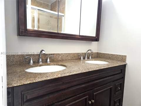 4670 W 13th Ln 507, Hialeah FL - photo 15 of 40