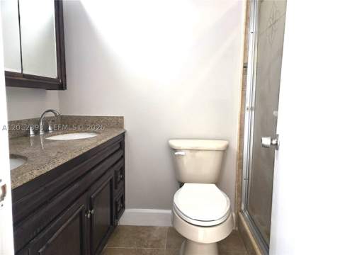 4670 W 13th Ln 507, Hialeah FL - photo 16 of 40