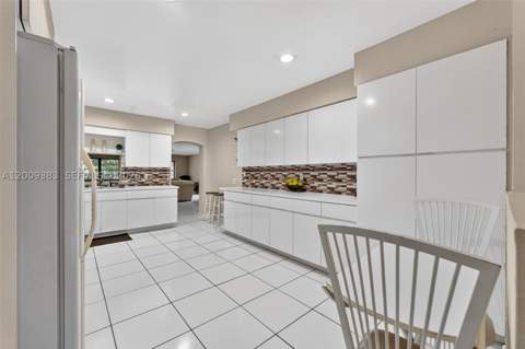 2450 NW 108th St, Miami FL - photo 17 of 36
