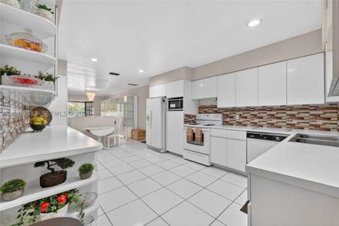 2450 NW 108th St, Miami FL - photo 19 of 36