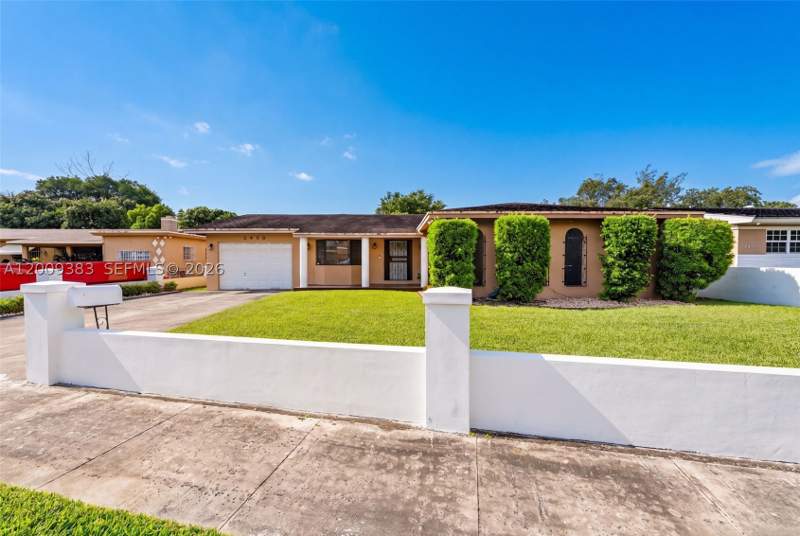 5 bedroom SingleFamilyResidence at 2450 NW 108th St, GOLF PARK SEC 2 REV, Miami — photo 2