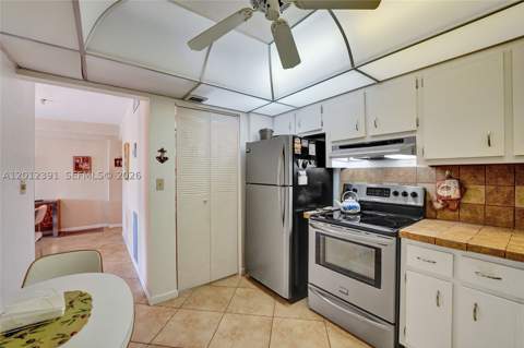 250 181st Dr 214, Sunny Isles Beach FL - photo 21 of 55