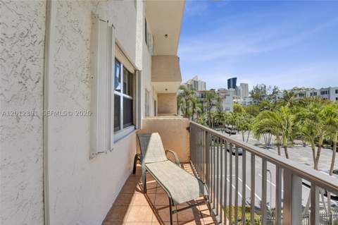 250 181st Dr 214, Sunny Isles Beach FL - photo 7 of 55