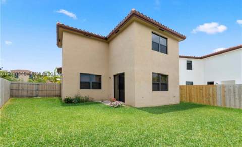 2401 NE 2nd Dr, Homestead FL - photo 14 of 14