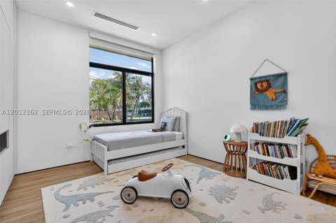 1830 NE 193rd St, Miami FL - photo 13 of 38