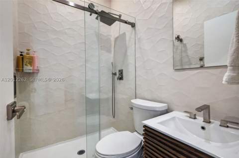 1830 NE 193rd St, Miami FL - photo 24 of 38