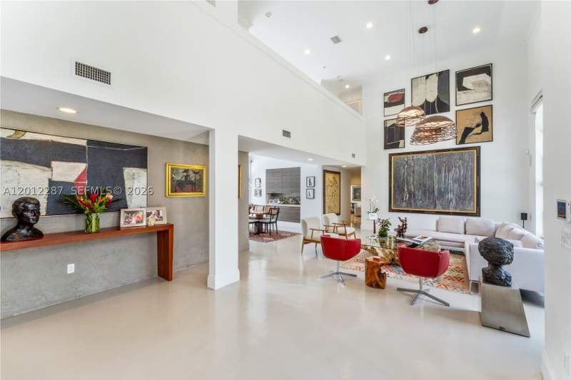7 bedroom SingleFamilyResidence at 8763 SW 61st Pl, Pinecrest Gardens, Pinecrest — photo 5