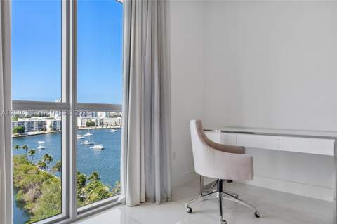 17301 Biscayne Blvd 1010, North Miami Beach FL - photo 17 of 23