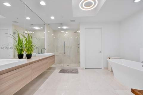 17301 Biscayne Blvd 1010, North Miami Beach FL - photo 22 of 23