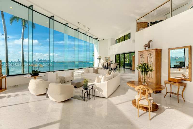 5 bedroom SingleFamilyResidence at 485 W Matheson Dr, Tropical Isle Homes Resub, Key Biscayne — photo 1