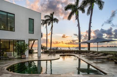 485 W Matheson Dr, Key Biscayne FL - photo 11 of 82