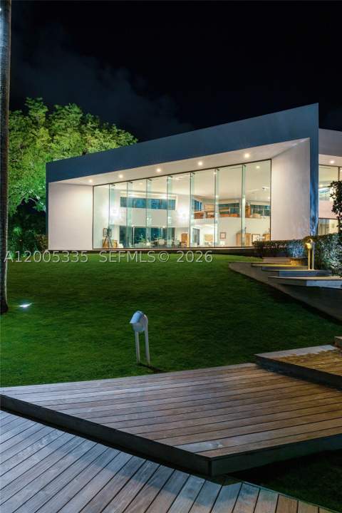 485 W Matheson Dr, Key Biscayne FL - photo 23 of 82