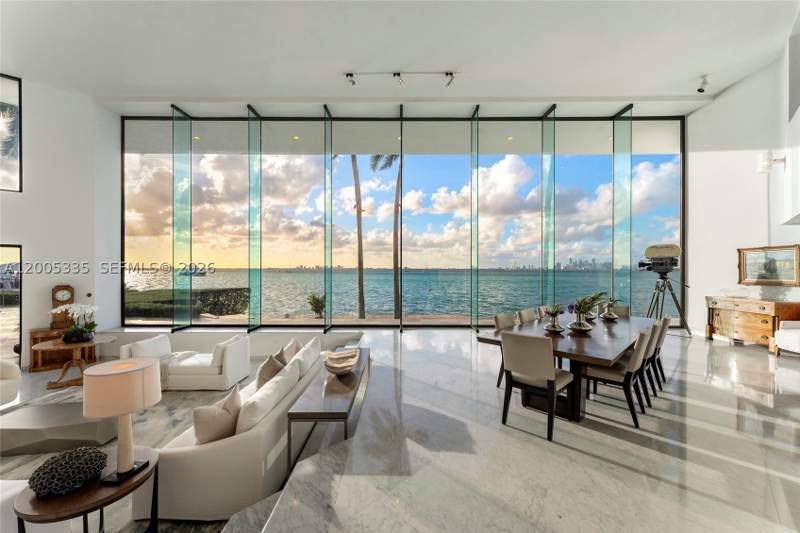 5 bedroom SingleFamilyResidence at 485 W Matheson Dr, Tropical Isle Homes Resub, Key Biscayne — photo 5