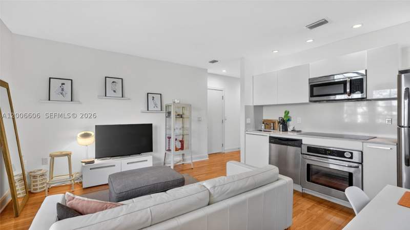 2 bedroom Condominium at 1410 Euclid Ave 6, Essenza At 1410 Euclid Co, Miami Beach — photo 5