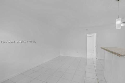 6330 SW 79th St 2, South Miami FL - photo 14 of 29