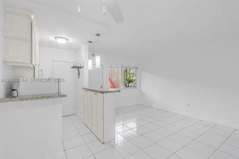 6330 SW 79th St 2, South Miami FL - photo 22 of 29