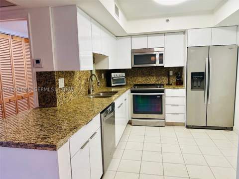 19101 NE 36th Ct 2509, Aventura FL - photo 11 of 30