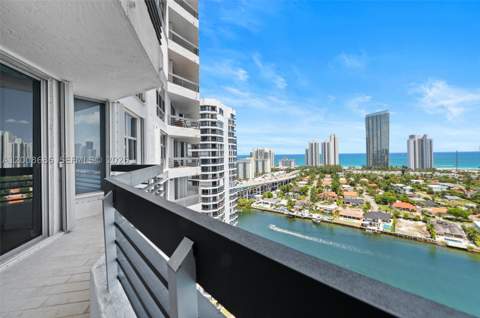 19101 NE 36th Ct 2509, Aventura FL - photo 9 of 30