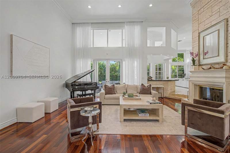 5 bedroom SingleFamilyResidence at 6721 SW 140th St, Shear Groves South, Palmetto Bay — photo 5