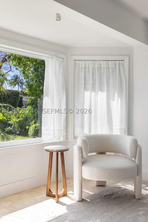 255 Ridgewood Rd, Key Biscayne FL - photo 18 of 30