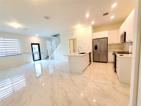 4278 NW 82nd Ave 4278, Doral FL - photo 17 of 58