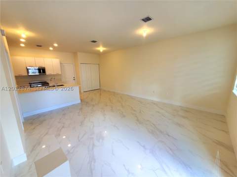 4278 NW 82nd Ave 4278, Doral FL - photo 6 of 58
