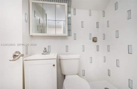 1007 NW 106th Ave Cir, Miami FL - photo 11 of 29