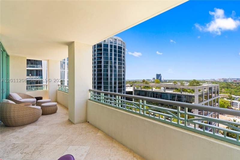 2 bedroom Condominium at 3400 SW 27th Ave 1505, The Ritz Carlton, Coconut Grove — photo 4