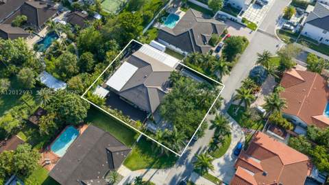 10570 SW 56th Ter, Miami FL - photo 6 of 60